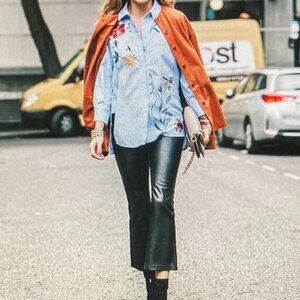 Olivia Palermo Black LEATHER Pants Cropped Women Size 10